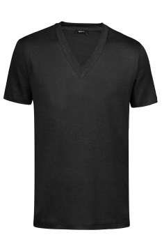 Black plain t-shirt